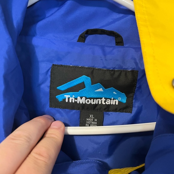 Vintage Staples jacket. Very Clean - Picture 2 of 2